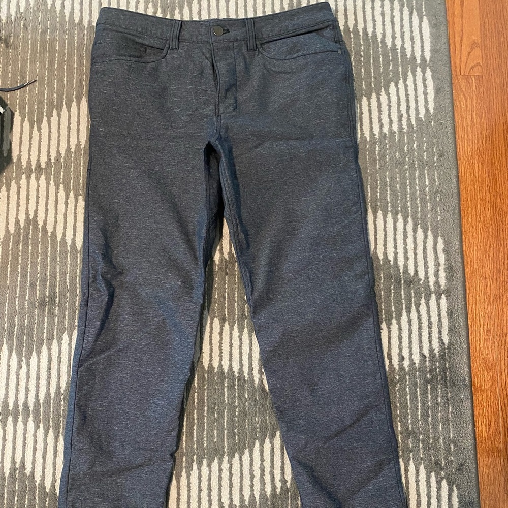 Lululemon skinny ABC pants